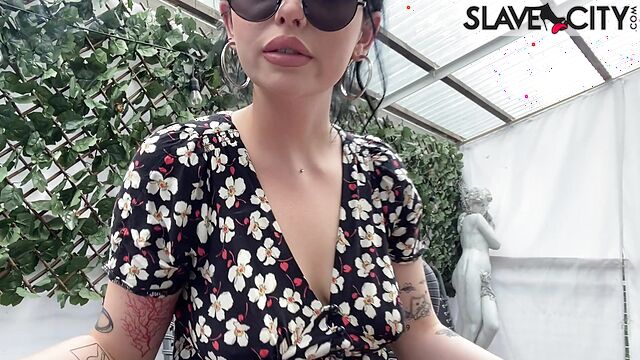 Mistress Glamorous - A Slow And Peaceful Moment Where She Finally Lets Go And Feels At Ease