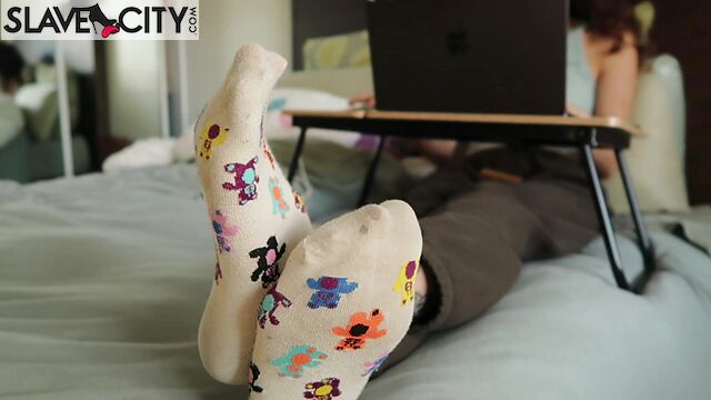 Brat Kat Teases Dirty Suckers With Her Hot Feet And Socks Foot Fetish