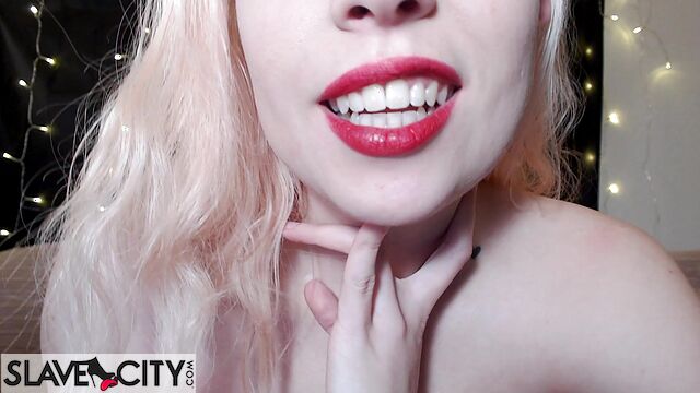 Blonde Talks About Sex With Her Sexy Mouth - Showing Off Teeth In Lipstick