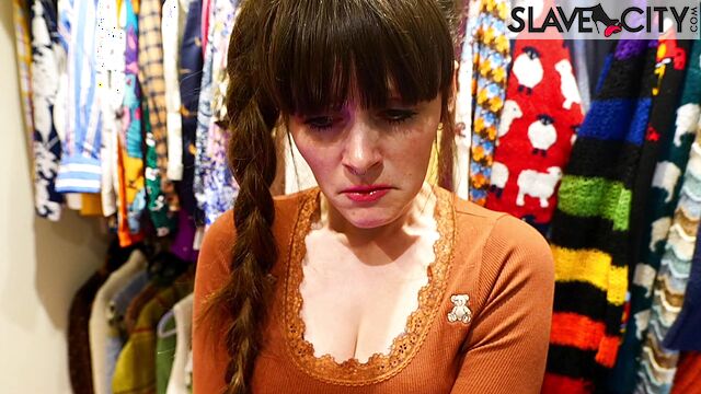Redheaded Girl With A Long Braid Shows How To Deepthroat On Camera