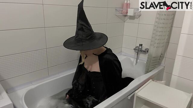 Luscious Blonde In A Harry Potter Costume Climbed Into The Bathtub Fully Clothed And Drowned