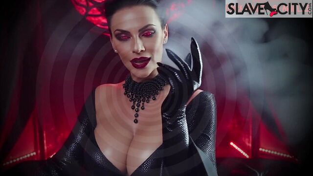 Mistress Misha Goldy 